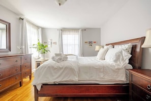 Snuggle up in this luxe queen-sized haven for a peaceful night's sleep.