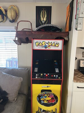 Spielezimmer