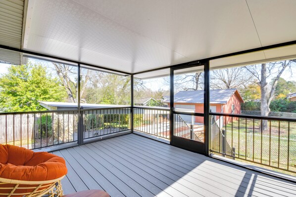 Hartwell Vacation Rental | 3BR | 2BA | Steps Required | 2,480 Sq Ft
