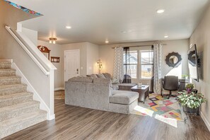 Living Room | 1st Floor | Desk