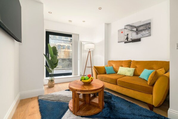 Cozy Living Room with internet and smart TV