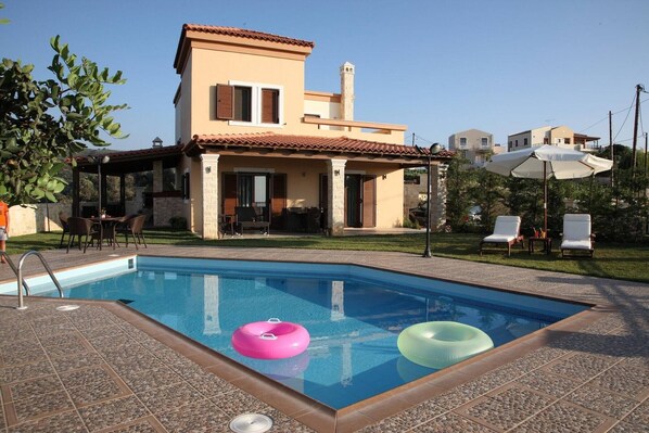 Holiday Home Exterior [summer]