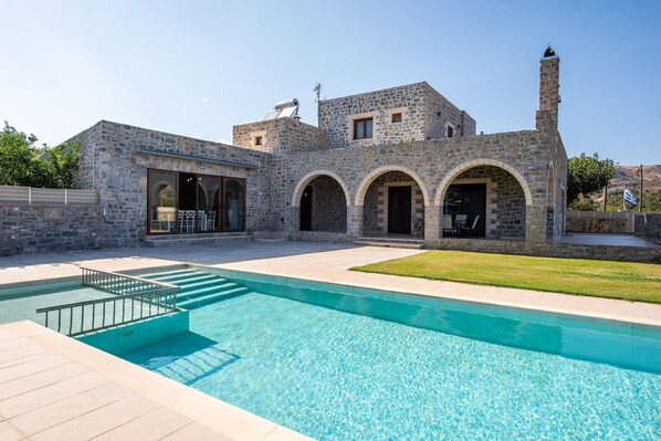 Extérieur maison de vacances [été]