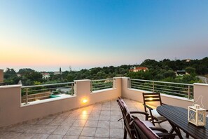 Terrasse / Balkon