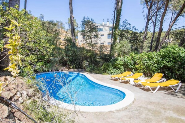 Holiday Home Swimming Pool