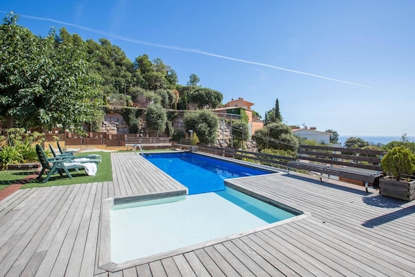 Holiday Home Swimming Pool