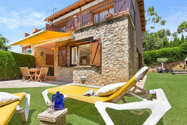 Holiday Home Exterior [summer]