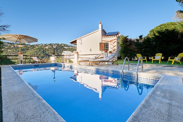 Holiday Home Swimming Pool