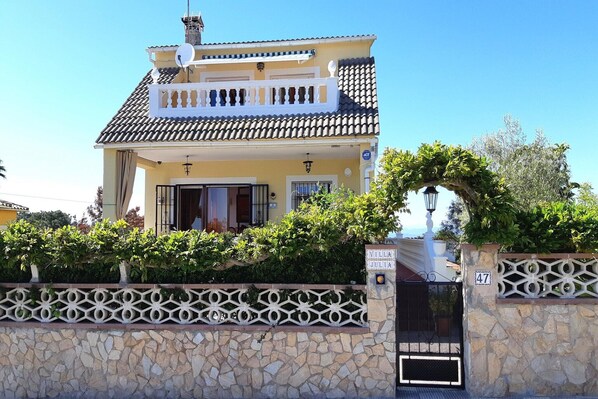 Holiday Home Exterior [summer]