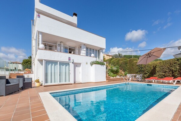Holiday Home Exterior [summer]