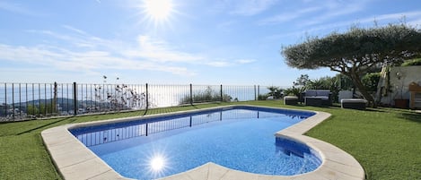 Piscine maison de vacances