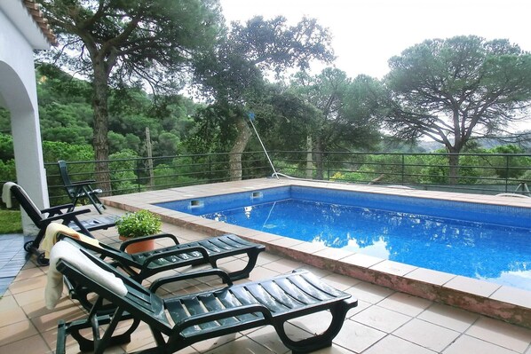 Holiday Home Swimming Pool
