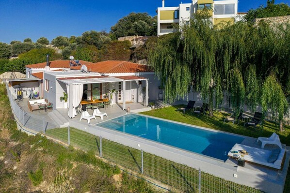 Holiday Home Exterior [summer]