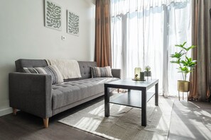 At Bed and Coffee, you can rent a cozy apartment in Tilburg – ideal for overnight stays after visiting the Efteling, Beekse Bergen or a night at Poppodium 013.