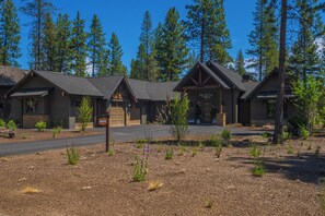 56223 Rockcress-01