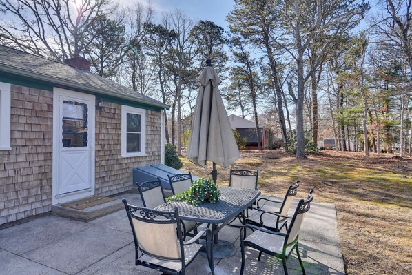 Centerville Vacation Rental | 2BR | 1BA | 900 Sq Ft | 2 Steps to Enter