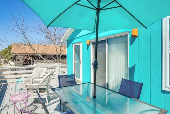 Kill Devil Hills Vacation Rental | 3BR | 1.5BA | 1,056 Sq Ft | Stairs to Enter