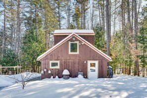 Property Exterior | 2-Story Cabin | Keyless Entry