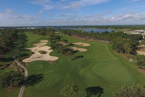 Southern Dunes – One of the best golf courses in Orlando, Florida. This dramatic hillside layout stretches over 7,200 yards and features 100 feet of elevation changes.