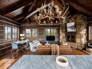 Top Floor - Living, Dining
