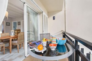 Terrasse / Balkon