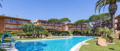 Piscine maison de vacances