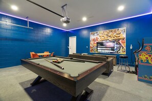 Spielezimmer