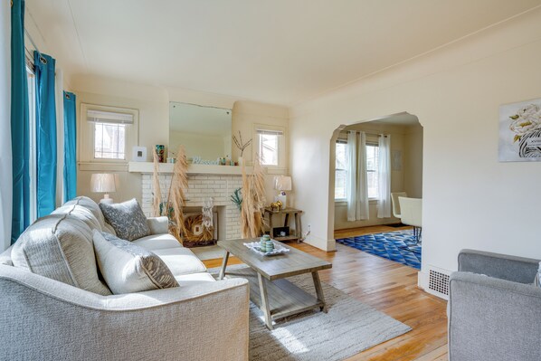 Detroit Vacation Rental | 3BR | 1BA | 2,304 Sq Ft | 5 Steps to Enter