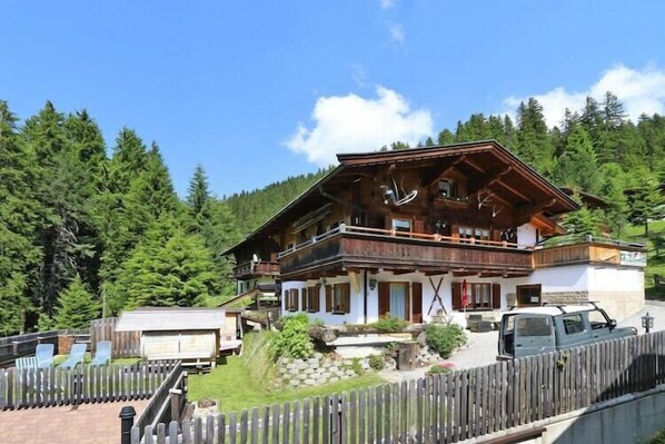 Holiday Home Exterior [summer]