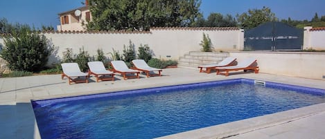 Piscine maison de vacances
