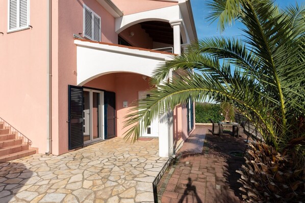 Extérieur maison de vacances [été]