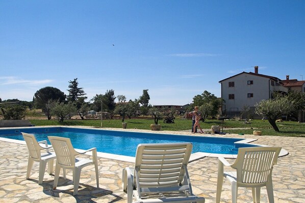 Holiday Home Swimming Pool
