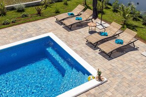 Holiday Home Swimming Pool