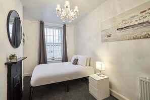 Queen Street Apartment, Amble - Host & Stay