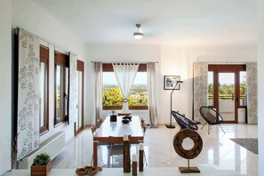 Bright and spacious interior