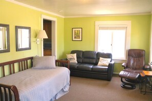 Living room at Scandia North