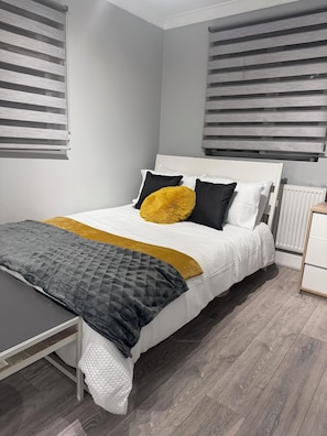 Bedroom 2 (1)