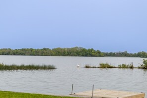 All waterfront, docks, beach and yard type settings can be used by all guests of West Lake Cottages
