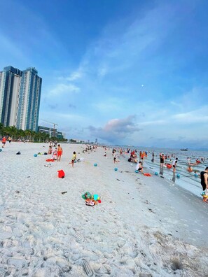 Strand