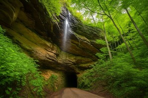 7 miles from Nada Tunnel