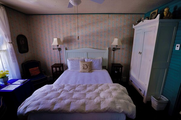 European style room with Queen Bed