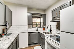 Kitchen | 1st Floor | Keurig Coffee Maker