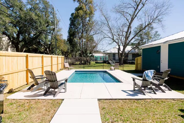 Pool