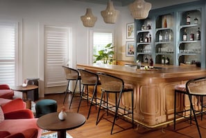 Bar (in der Unterkunft)