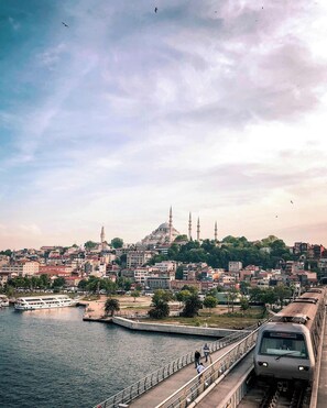 Istanbul center, just a few minutes away
