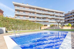 Holiday Home Swimming Pool