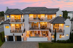 Sunlight Coast - Pet friendly 30A vacation rental house with private pool, beach views, golf cart, and games. Near Gulf Place in Santa Rosa Beach, Florida - Five Star Properties Destin / 30A