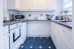 Bayview 58 - 2 Bedroom Chalet - Bayview Oxwich (5492)