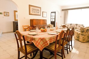 Living and dining room