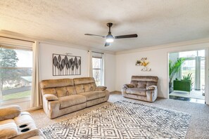 Living Room | Free WiFi | Central A/C & Heat | Main Floor